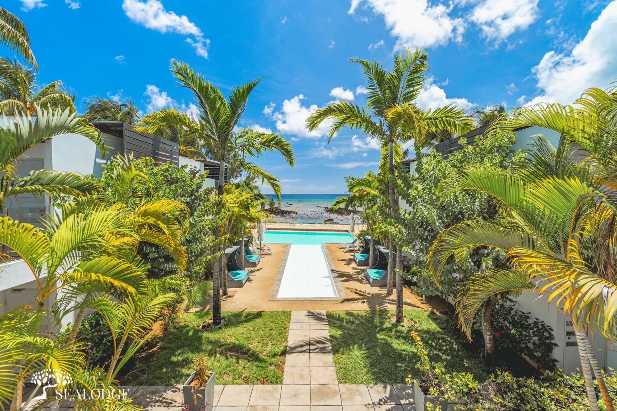 Kanope Bay - Holiday Beachfront Apartments Pointe aux Biches Εξωτερικό φωτογραφία