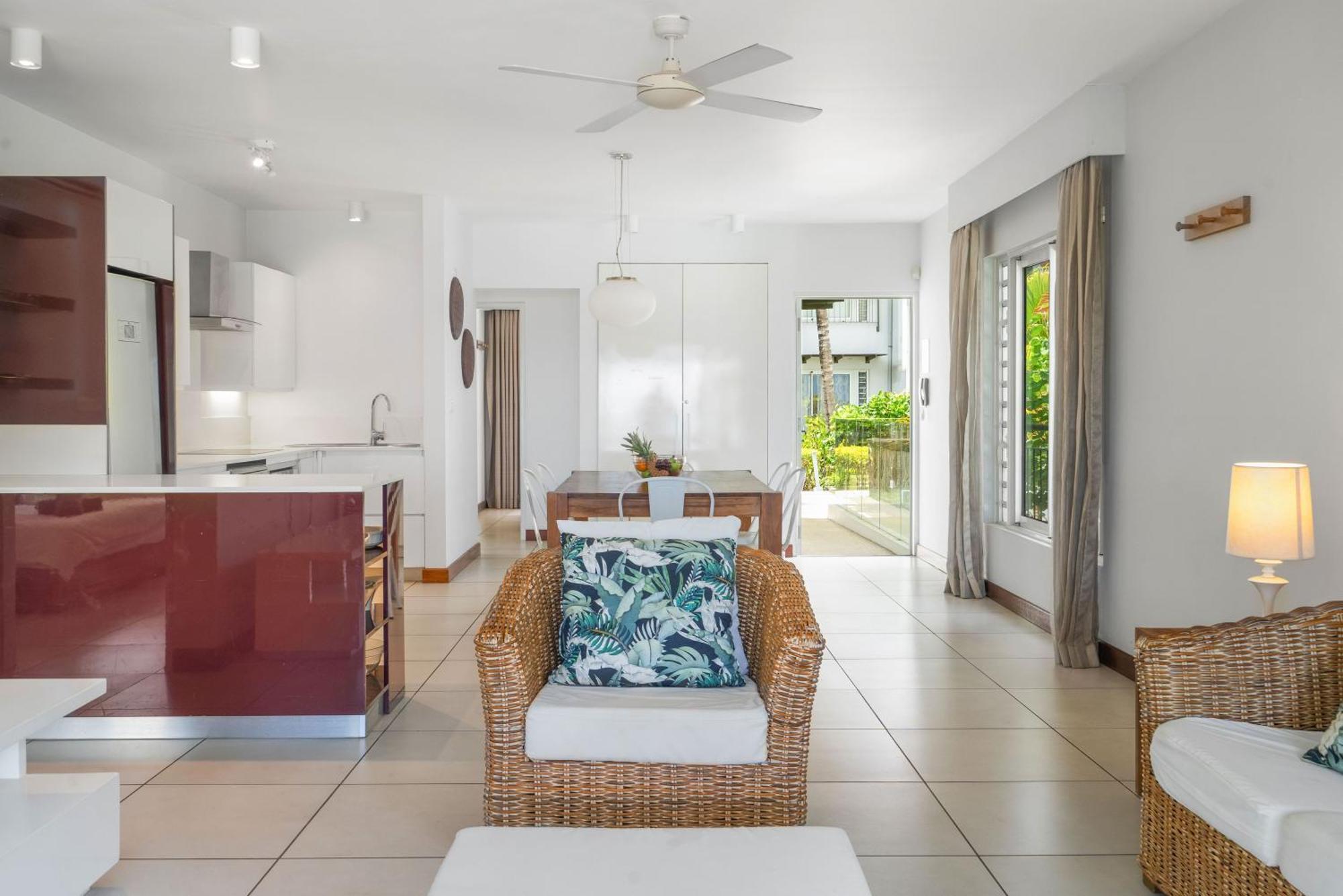 Kanope Bay - Holiday Beachfront Apartments Pointe aux Biches Εξωτερικό φωτογραφία