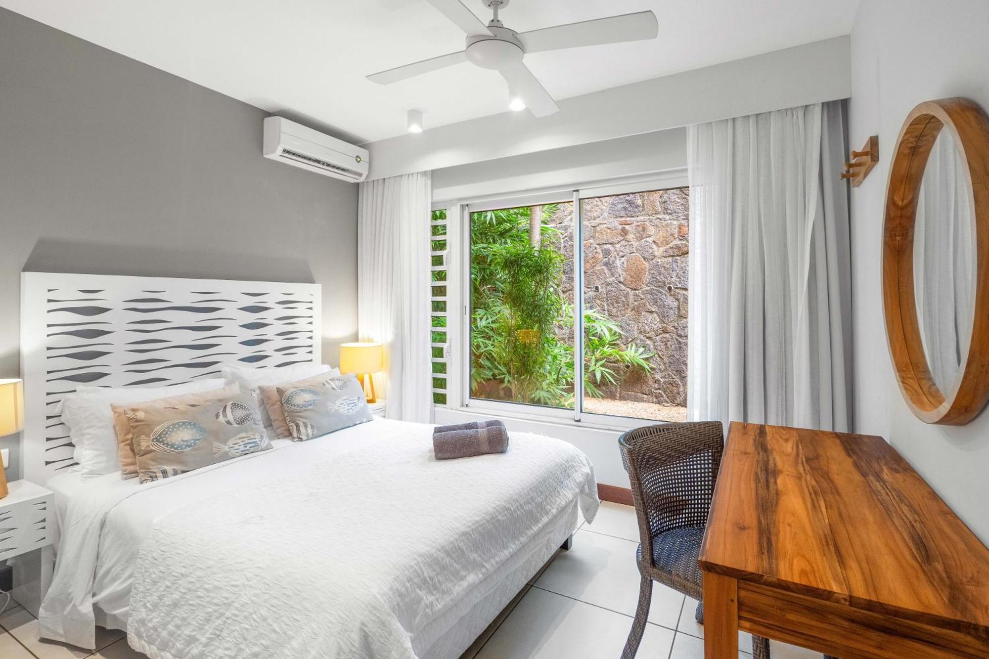 Kanope Bay - Holiday Beachfront Apartments Pointe aux Biches Εξωτερικό φωτογραφία