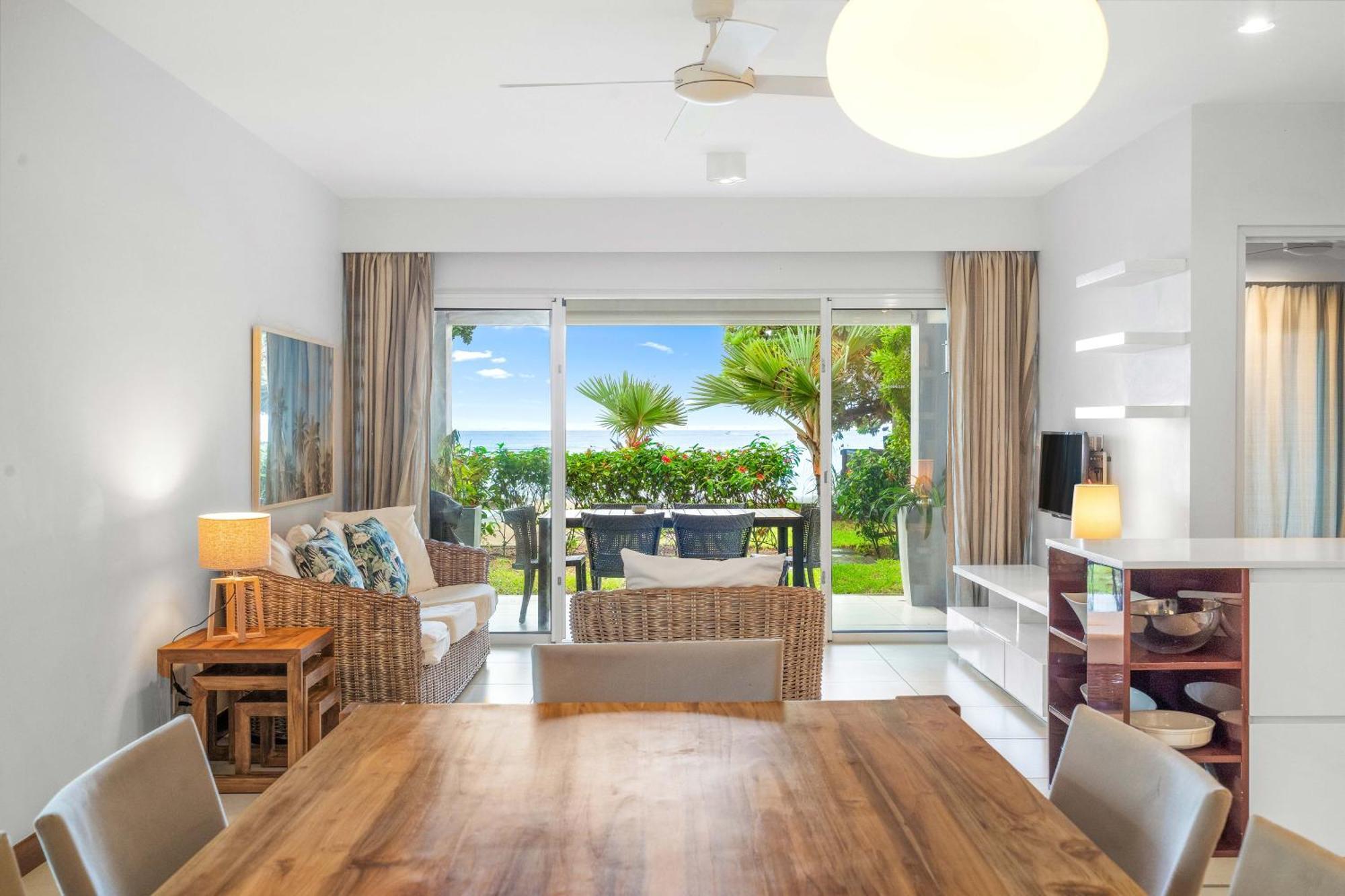 Kanope Bay - Holiday Beachfront Apartments Pointe aux Biches Εξωτερικό φωτογραφία
